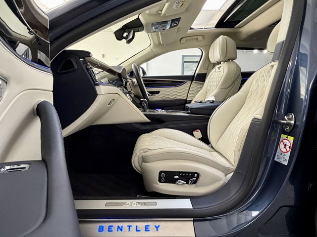 View our BENTLEY FLYING SPUR