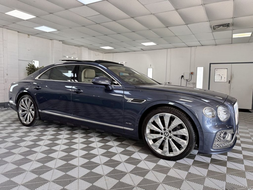 USED 2020 20 BENTLEY FLYING SPUR 6.0 W12 Saloon 4dr Petrol Auto 4WD Euro 6 (635 ps) 