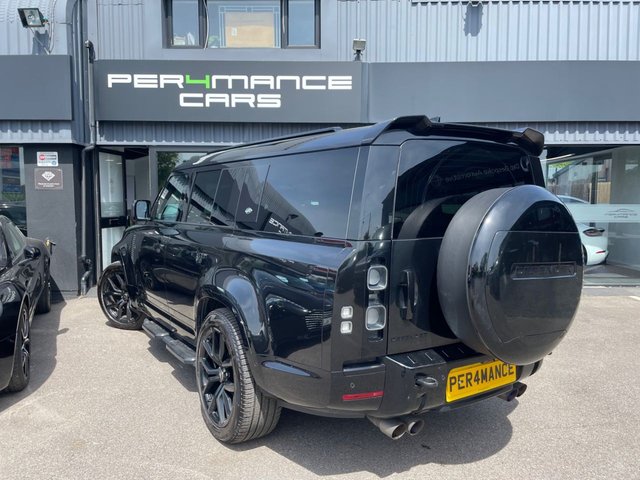 View our LAND ROVER DEFENDER 130