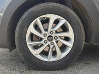 USED 2018 68 HYUNDAI TUCSON 2.0 CRDi SE Nav SUV 5dr Diesel Auto 4WD Euro 6 (136 ps) *VERY LOW MILEAGE*