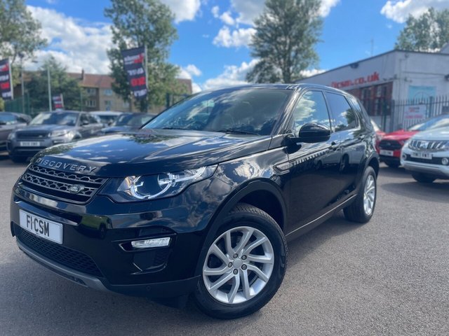 View our Land Rover Discovery Sport 2.0 TD4 SE Tech SUV 5dr Diesel Auto 4WD Euro 6 (s/s) (180 ps)