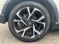 USED 2019 69 TOYOTA C-HR 1.8 VVT-h Design SUV 5dr Petrol Hybrid CVT Euro 6 (s/s) (122 ps) SAT NAV | REAR CAMERA