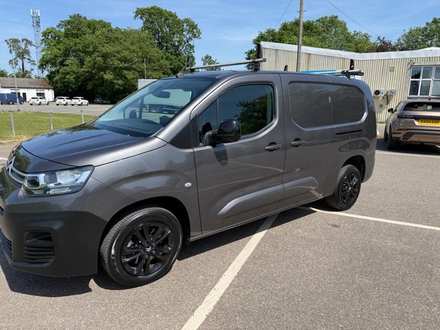 View our CITROEN BERLINGO