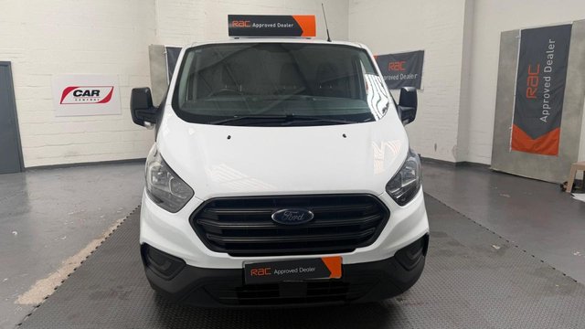 View our FORD TRANSIT CUSTOM