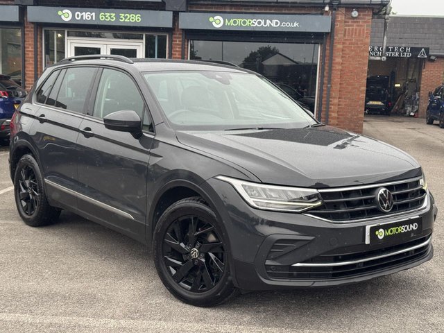 View our VOLKSWAGEN TIGUAN