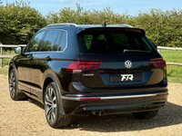 USED 2019 69 VOLKSWAGEN TIGUAN 2.0 TDI R-Line Tech SUV 5dr Diesel Manual Euro 6 (s/s) (150 ps) 