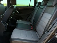 USED 2019 69 VOLKSWAGEN TIGUAN 2.0 TDI R-Line Tech SUV 5dr Diesel Manual Euro 6 (s/s) (150 ps) 