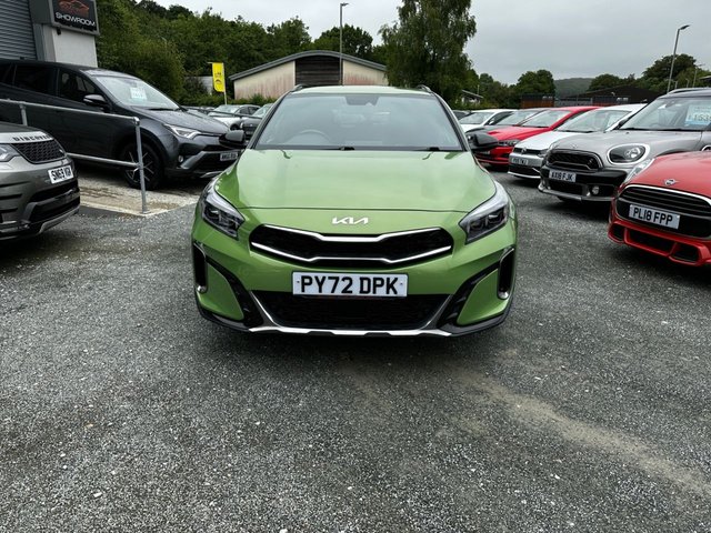 View our KIA XCEED