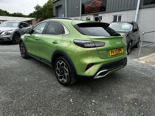 View our KIA XCEED