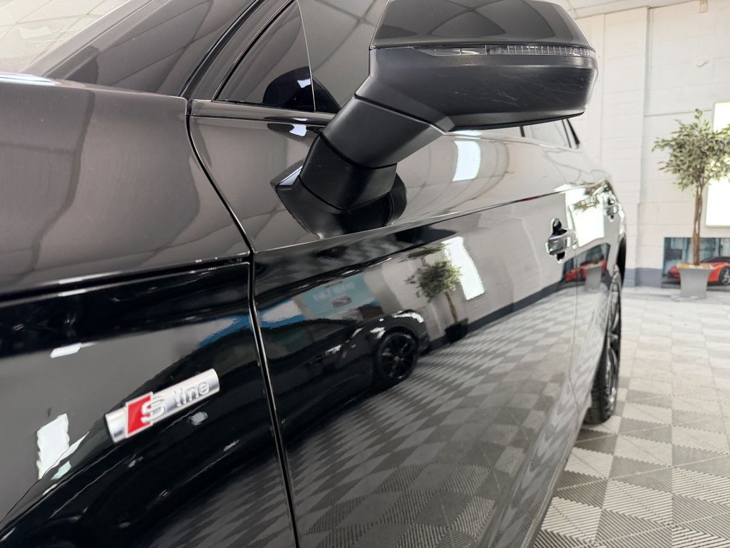 USED 2022 22 AUDI Q5 2.0 TDI 40 S line Sportback 5dr Diesel S Tronic quattro Euro 6 (s/s) (204 ps) 