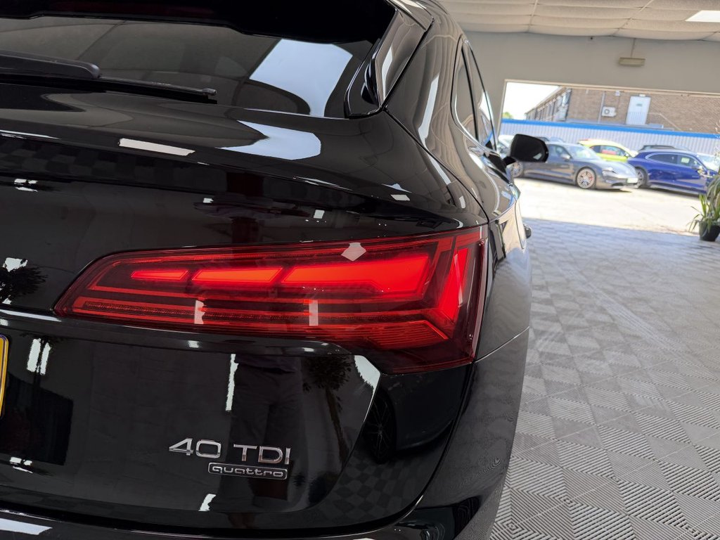USED 2022 22 AUDI Q5 2.0 TDI 40 S line Sportback 5dr Diesel S Tronic quattro Euro 6 (s/s) (204 ps) 