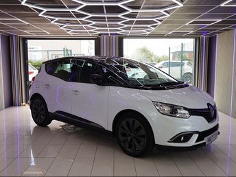 2017 RENAULT SCENIC