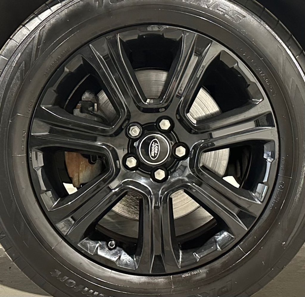 USED 2019 68 LAND ROVER RANGE ROVER EVOQUE 2.0 TD4 SE Tech SUV 5dr Diesel Auto 4WD Euro 6 (s/s) (180 ps) 