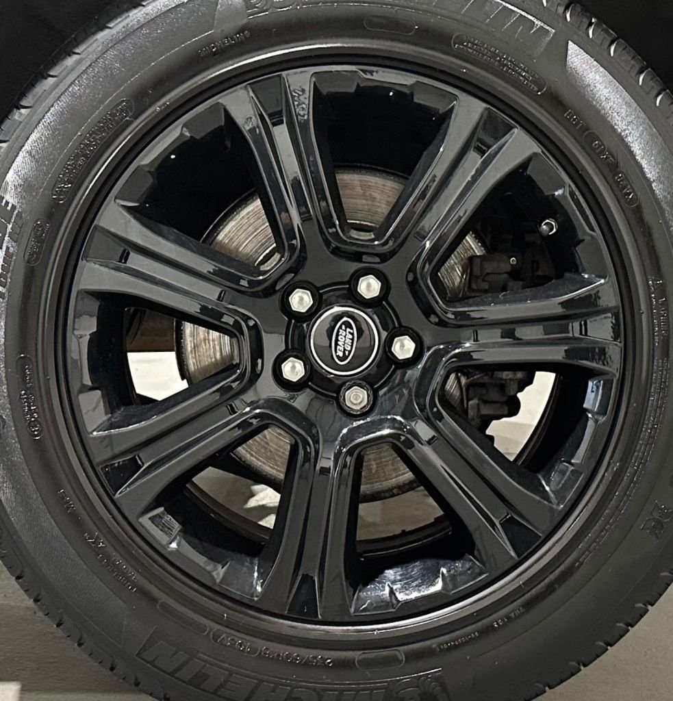 USED 2019 68 LAND ROVER RANGE ROVER EVOQUE 2.0 TD4 SE Tech SUV 5dr Diesel Auto 4WD Euro 6 (s/s) (180 ps) 