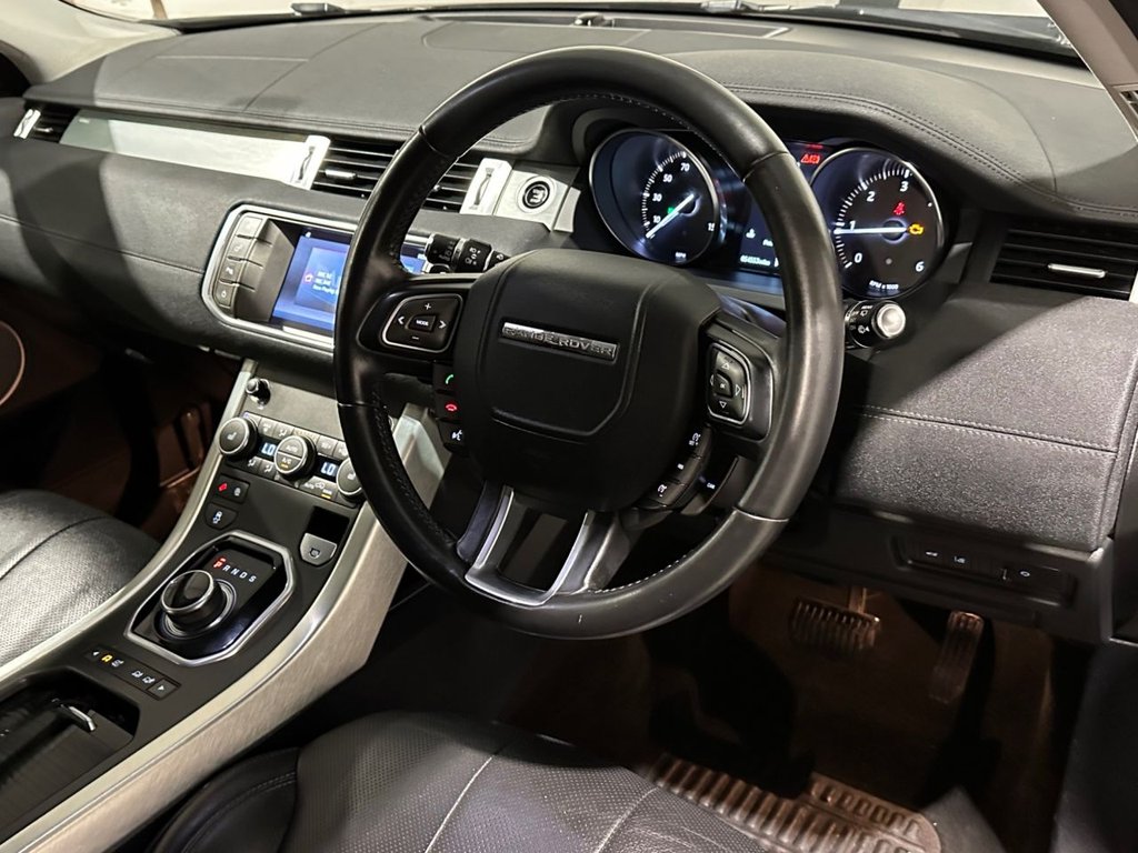USED 2019 68 LAND ROVER RANGE ROVER EVOQUE 2.0 TD4 SE Tech SUV 5dr Diesel Auto 4WD Euro 6 (s/s) (180 ps) 