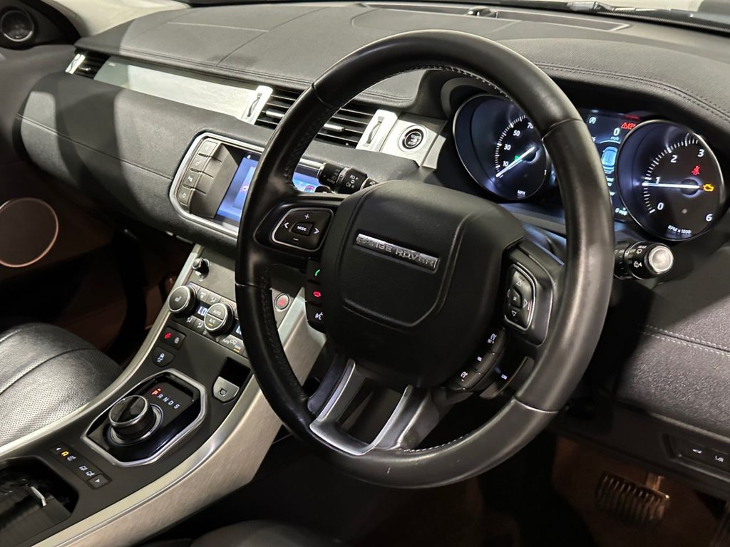USED 2019 68 LAND ROVER RANGE ROVER EVOQUE 2.0 TD4 SE Tech SUV 5dr Diesel Auto 4WD Euro 6 (s/s) (180 ps) 