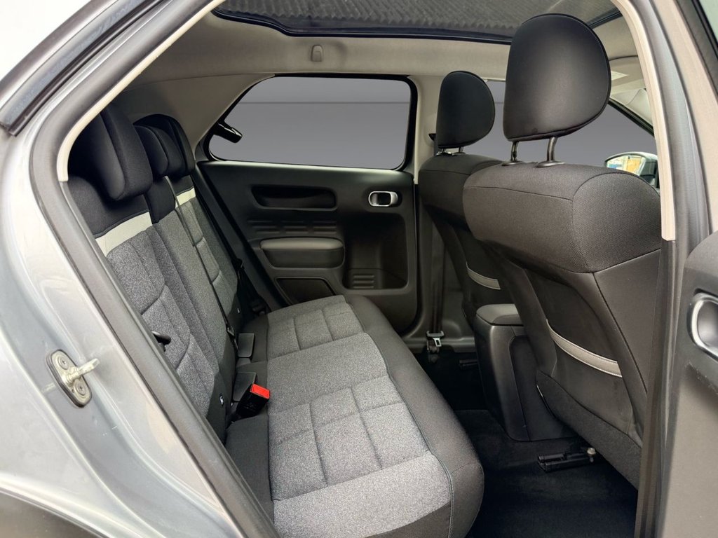 USED 2019 68 CITROEN C4 CACTUS 1.2 PureTech GPF Flair Hatchback 5dr Petrol EAT6 Euro 6 (s/s) (110 ps) PAN ROOF+APP CARPLAY+R/CAMERA+NAV