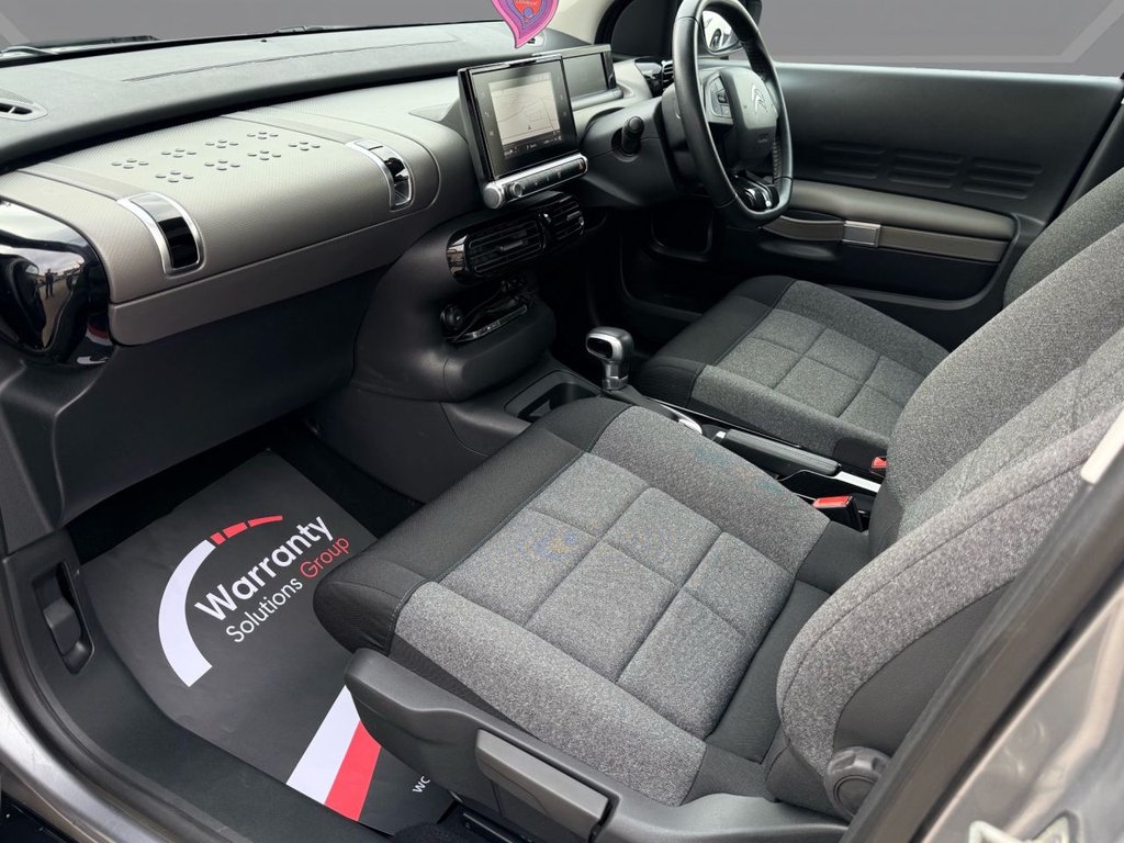 USED 2019 68 CITROEN C4 CACTUS 1.2 PureTech GPF Flair Hatchback 5dr Petrol EAT6 Euro 6 (s/s) (110 ps) PAN ROOF+APP CARPLAY+R/CAMERA+NAV