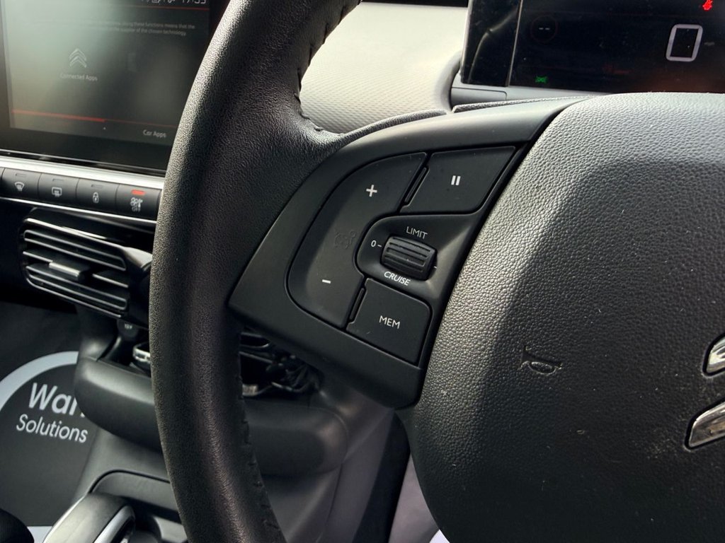 USED 2019 68 CITROEN C4 CACTUS 1.2 PureTech GPF Flair Hatchback 5dr Petrol EAT6 Euro 6 (s/s) (110 ps) PAN ROOF+APP CARPLAY+R/CAMERA+NAV