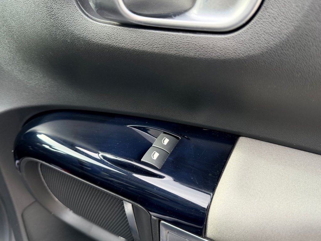 USED 2019 68 CITROEN C4 CACTUS 1.2 PureTech GPF Flair Hatchback 5dr Petrol EAT6 Euro 6 (s/s) (110 ps) PAN ROOF+APP CARPLAY+R/CAMERA+NAV