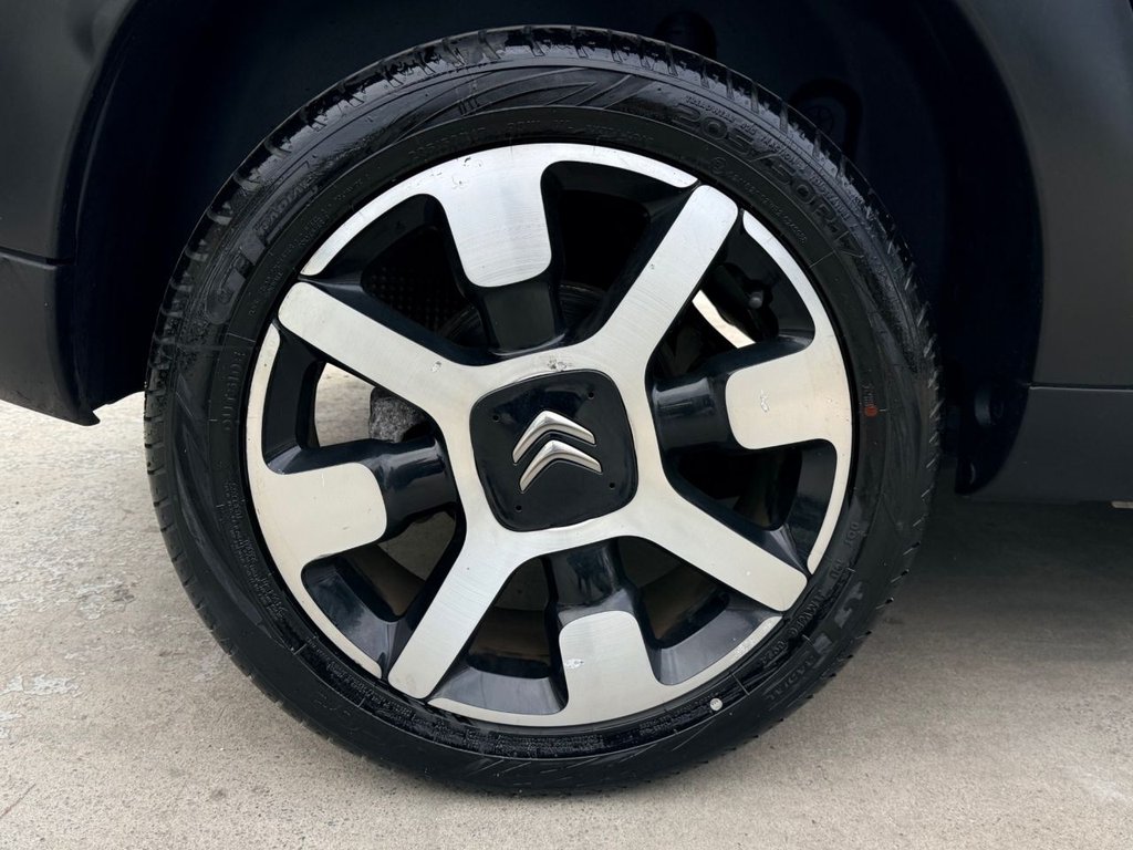 USED 2019 68 CITROEN C4 CACTUS 1.2 PureTech GPF Flair Hatchback 5dr Petrol EAT6 Euro 6 (s/s) (110 ps) PAN ROOF+APP CARPLAY+R/CAMERA+NAV