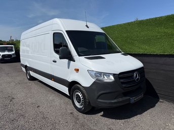View our MERCEDES-BENZ SPRINTER