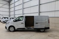 USED 2023 23 RENAULT TRAFIC LL30 2.0 DCI BLUE 130PS LWB L2 EXTRA - NO VAT 1 OWNER, 1 YEAR MOT, BIG SPEC