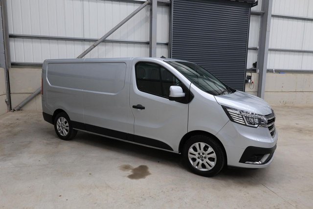 View our RENAULT TRAFIC