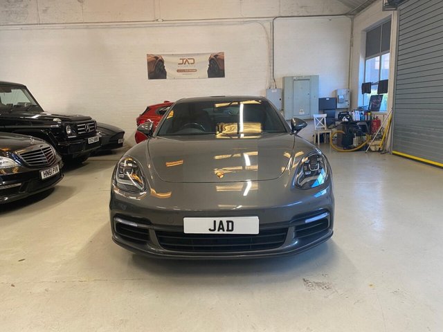 View our PORSCHE PANAMERA