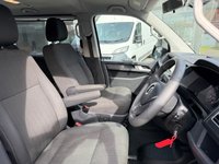 USED 2018 68 VOLKSWAGEN TRANSPORTER SHUTTLE 2.0 TDI SE Minibus Double Cab 5dr Diesel DSG FWD LWB Euro 6 (s/s) (150 ps) 2 KEYS, SERVICE HISTORY