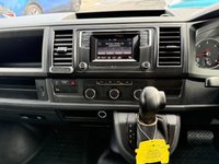 USED 2018 68 VOLKSWAGEN TRANSPORTER SHUTTLE 2.0 TDI SE Minibus Double Cab 5dr Diesel DSG FWD LWB Euro 6 (s/s) (150 ps) 2 KEYS, SERVICE HISTORY