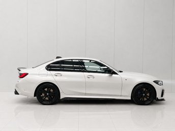 View our BMW 3 SERIES