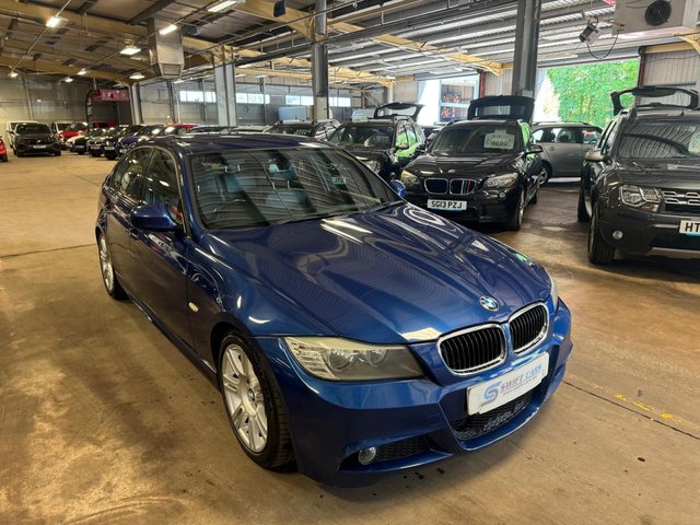 View our BMW 3 SERIES