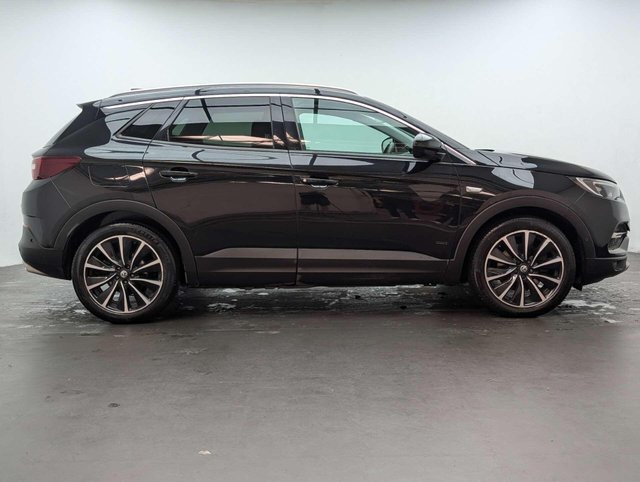 USED 2020 20 VAUXHALL GRANDLAND X 1.6 Grandland X Business Edition Nav Premium Hybrid4 Auto 4WD 5dr CLICK+COLLECT / HOME DELIVERY