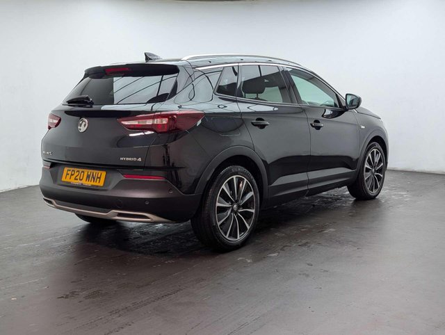 USED 2020 20 VAUXHALL GRANDLAND X 1.6 Grandland X Business Edition Nav Premium Hybrid4 Auto 4WD 5dr CLICK+COLLECT / HOME DELIVERY