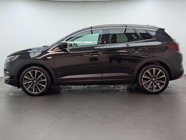USED 2020 20 VAUXHALL GRANDLAND X 1.6 Grandland X Business Edition Nav Premium Hybrid4 Auto 4WD 5dr CLICK+COLLECT / HOME DELIVERY