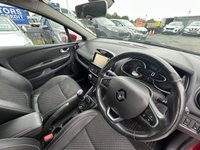 USED 2017 17 RENAULT CLIO 0.9 Petrol (TCE), Dynamique S (Sat Nav), 5 Door, Hatchback, Manual, Euro 6. FULL 12 MONTH MOT WITH EVERY CAR