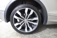 USED 2019 69 VOLKSWAGEN TIGUAN 2.0 TDI R-Line Tech Euro 6 (s/s) 5dr Pan Sunroof, 360 Camera,