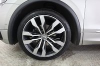 USED 2019 69 VOLKSWAGEN TIGUAN 2.0 TDI R-Line Tech Euro 6 (s/s) 5dr Pan Sunroof, 360 Camera,