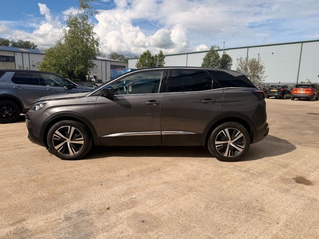 View our PEUGEOT 3008