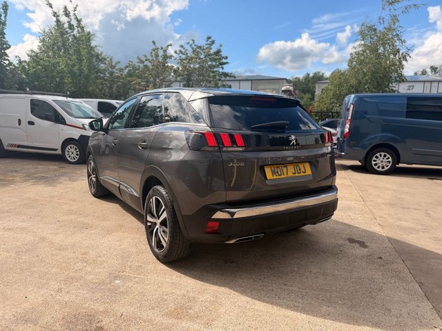 View our PEUGEOT 3008