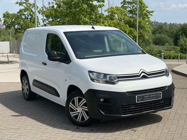 View our CITROEN BERLINGO