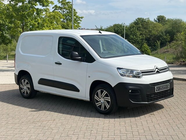 View our CITROEN BERLINGO