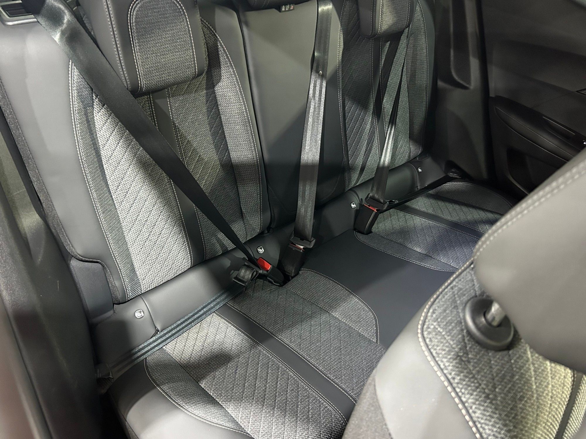 USED 2024 24 PEUGEOT 2008 1.2 PureTech Allure SUV 5dr Petrol Manual Euro 6 (s/s) (100 ps) 