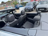 USED 2015 15 VAUXHALL CASCADA 1.4T SE Convertible 2dr Petrol Manual Euro 5 (s/s) (140 ps) One Owner * Low Miles * FSH * Great car for the Summer!