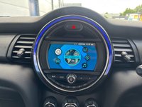 USED 2018 68 MINI HATCH 1.5 Cooper Hatchback 5dr Petrol Manual Euro 6 (s/s) (136 ps) &pound;1735 WORTH OF ADDED EXTRAS