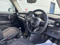 USED 2018 68 MINI HATCH 1.5 Cooper Hatchback 5dr Petrol Manual Euro 6 (s/s) (136 ps) &pound;1735 WORTH OF ADDED EXTRAS