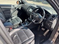 USED 2015 65 VOLKSWAGEN TIGUAN 2.0 TDI BlueMotion Tech R-Line Edition SUV 5dr Diesel DSG 4WD Euro 6 (s/s) (184 ps) 