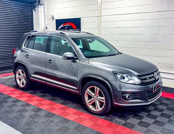 2015 VOLKSWAGEN TIGUAN
