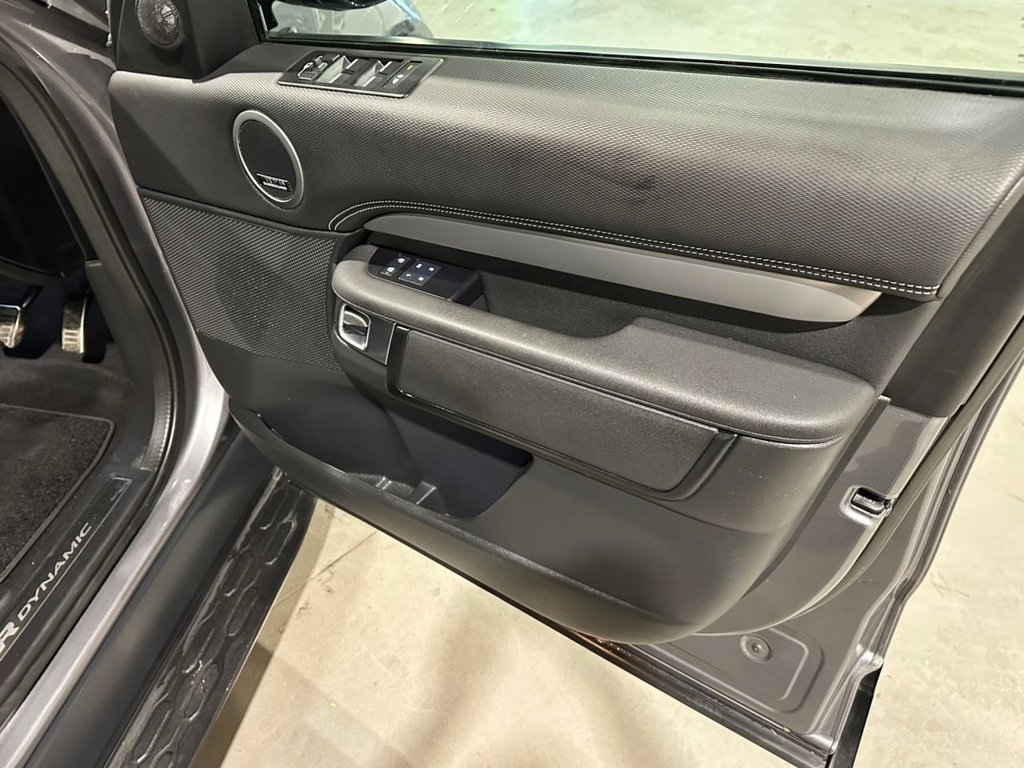 USED 2023 23 LAND ROVER DISCOVERY 3.0 D300 MHEV R-Dynamic HSE SUV 5dr Diesel Auto 4WD Euro 6 (s/s) (300 ps) 
